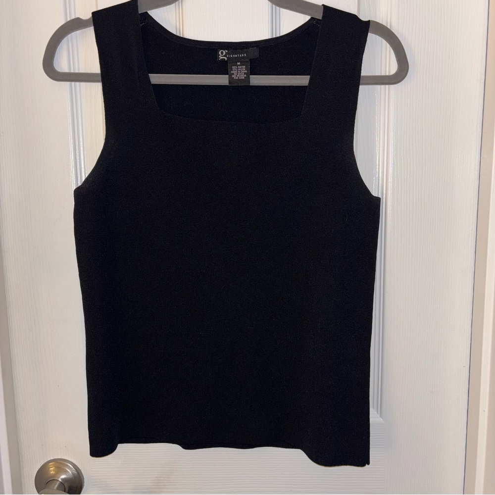 G Signature Black Sleeveless Square Neck Top size M